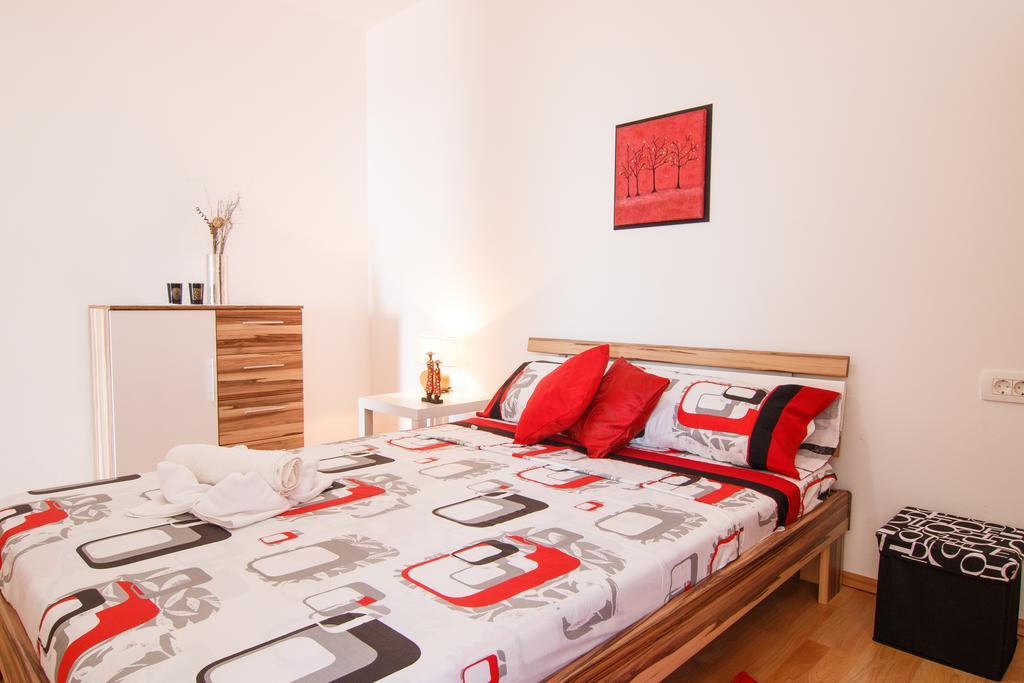 Apartments Villa Stari Koko Omis Luaran gambar