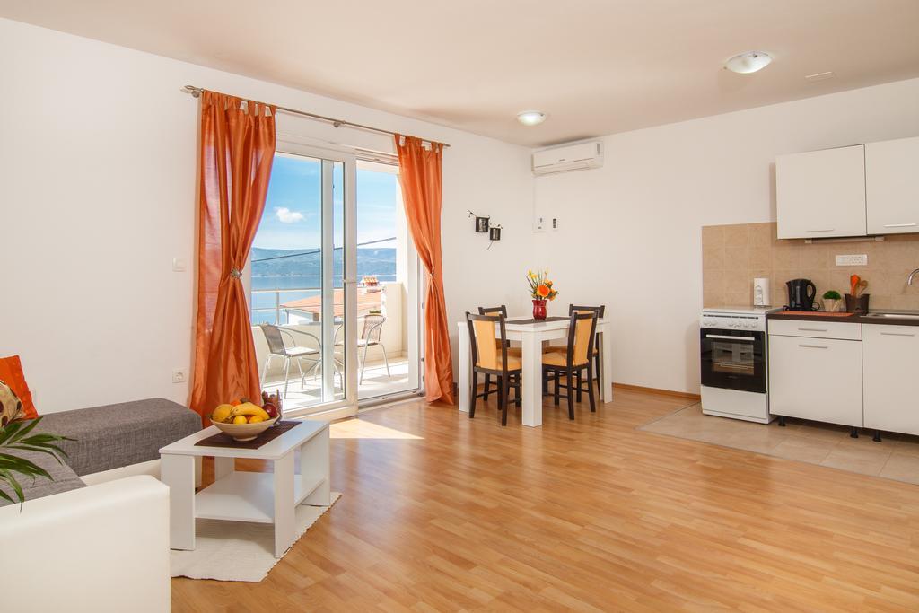 Apartments Villa Stari Koko Omis Luaran gambar